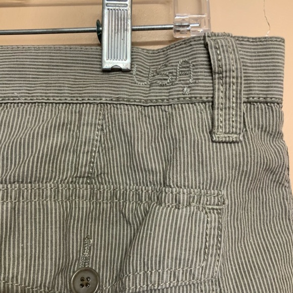 John Varvatos Star USA Linen Cotton Striped Shorts - Picture 4 of 5